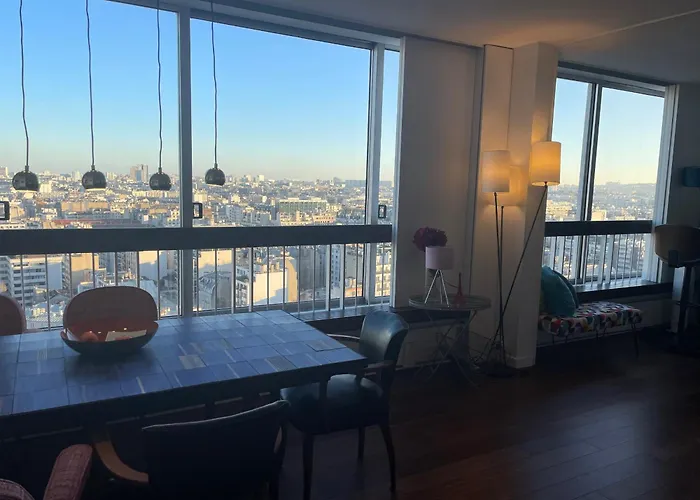 Panoramique Vue New Design Proche Tour Eiffel *